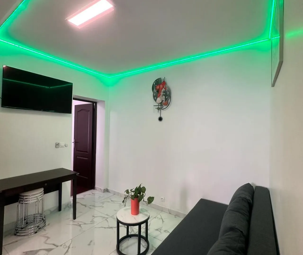 Superbe Appartement Renove Au Coeur De La Capitale Париж 0*,  Франция